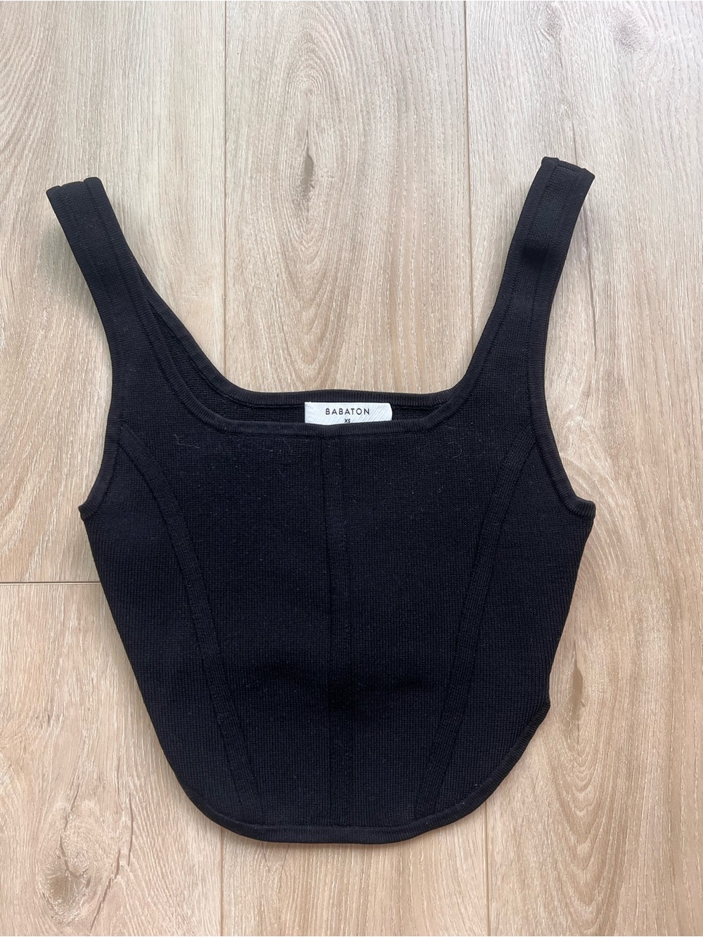 Babaton Black Square-Neck Ribbed Tank